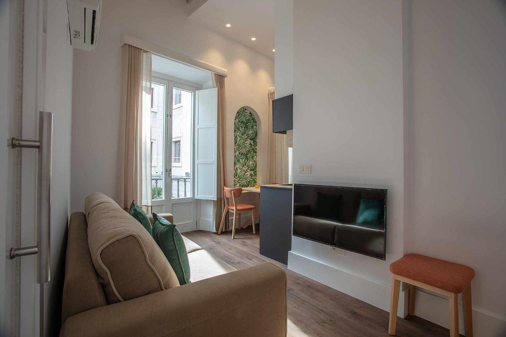 Casa Miravalle Catedral Apartahotel 4*